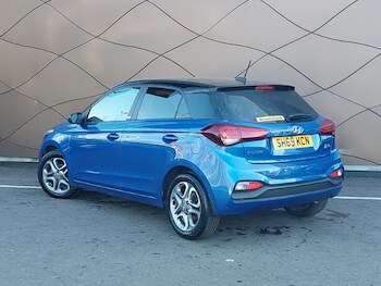 Used Hyundai i20 2019 for sale - 78511617: Photo