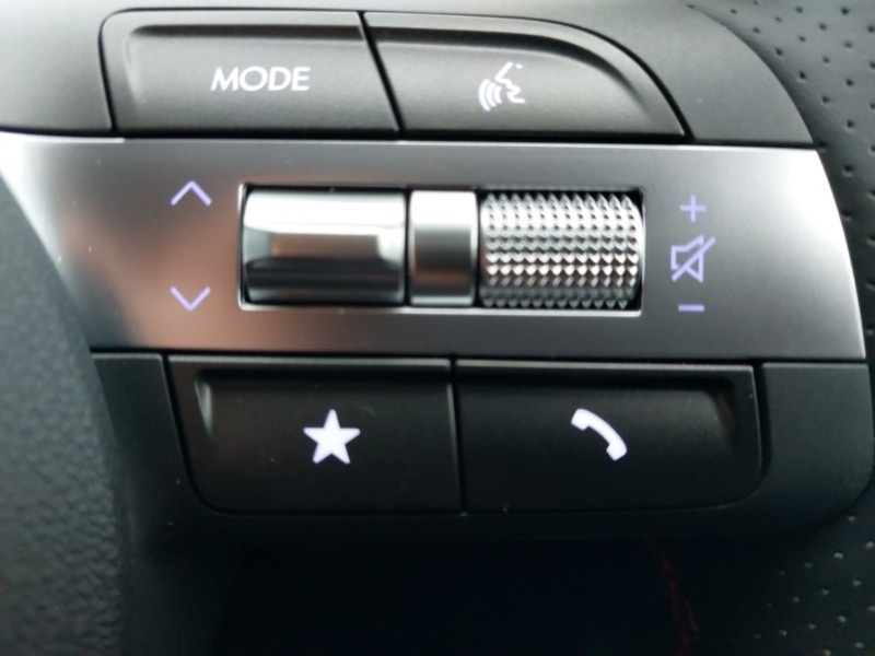 Used Hyundai KONA 2025 for sale - 76613817: Photo 15