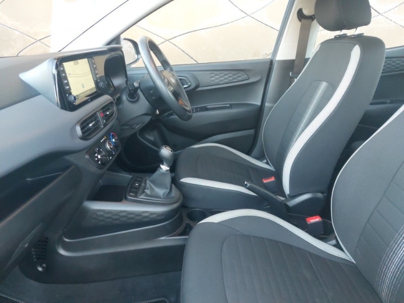 Used Hyundai i10 2024 for sale - 77556322: Photo 5