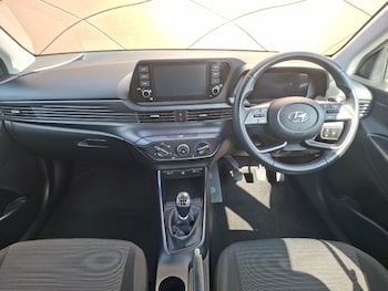 Used Hyundai i20 2023 for sale - 79187957: Photo