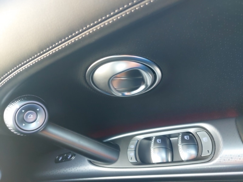 Used Genesis GV60 2025 for sale - 77090459: Photo 16