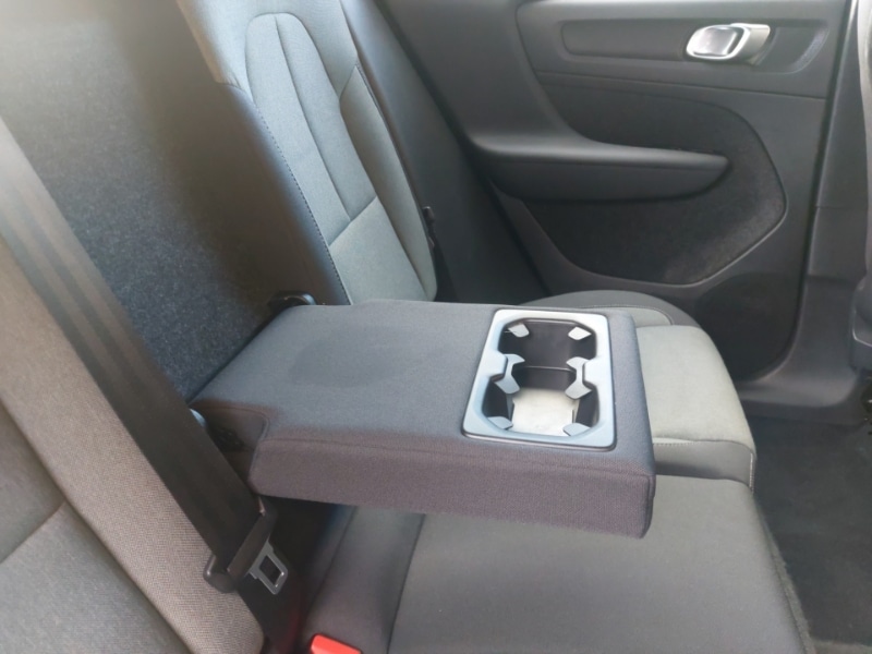 Used Volvo XC40 2022 for sale - 76052899: Photo 10