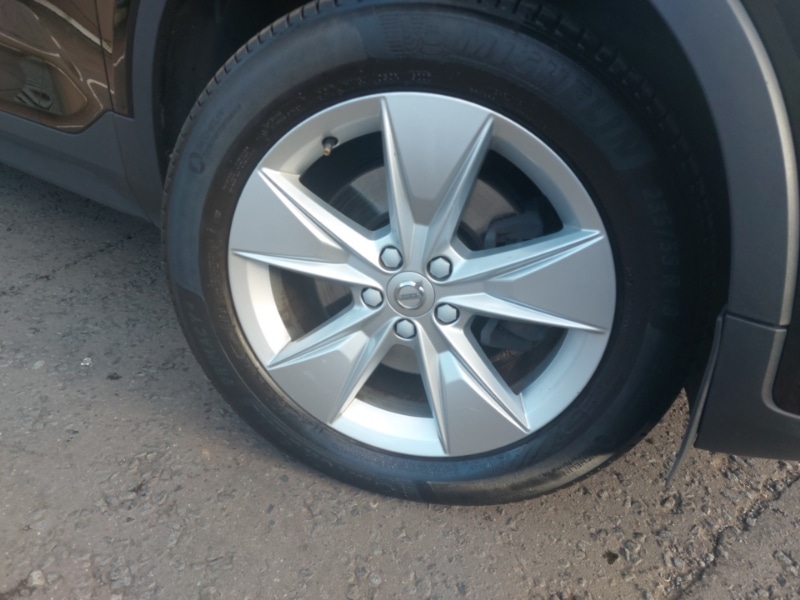 Used Volvo XC40 2022 for sale - 76052899: Photo 9