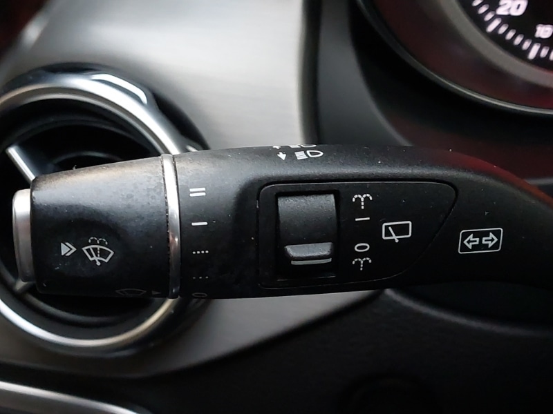 Used Mercedes-Benz GLA 2018 for sale - 76959215: Photo 12