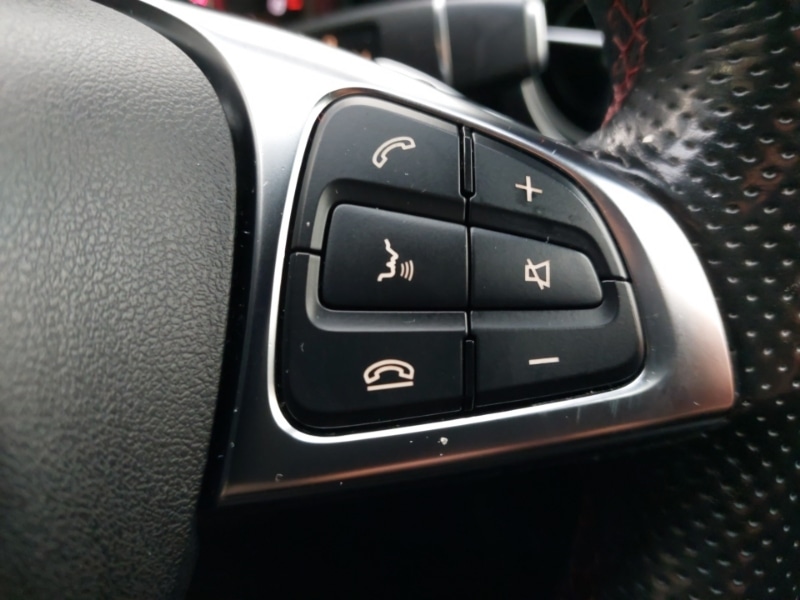 Used Mercedes-Benz GLA 2018 for sale - 76959215: Photo 16