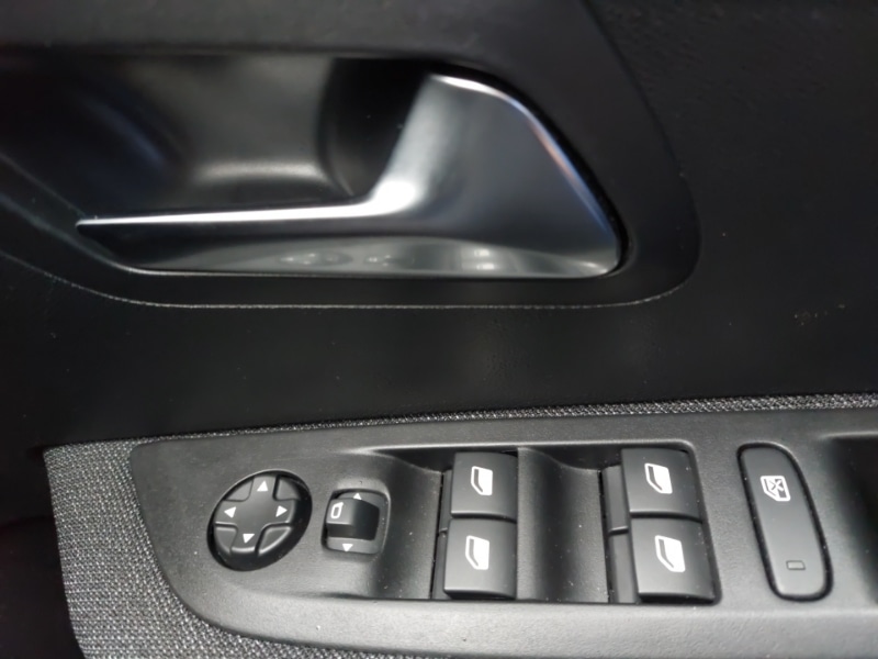 Used Peugeot 208 2025 for sale - 77366423: Photo 17