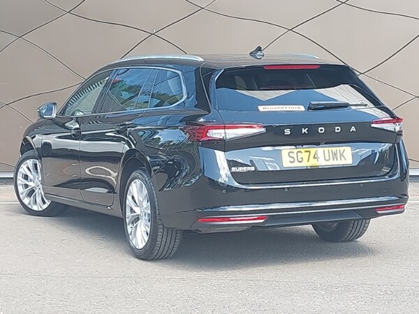 Used Skoda Superb 2024 for sale - 75640936: Photo 3
