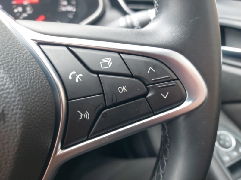 Used Renault Clio 2020 for sale - 76478779: Photo 13