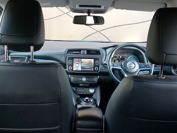 Used Nissan Leaf 2022 for sale - 75972010: Photo
