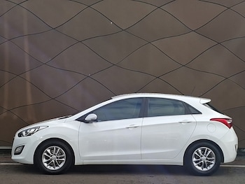Used Hyundai i30 2016 for sale - 79432866: Photo