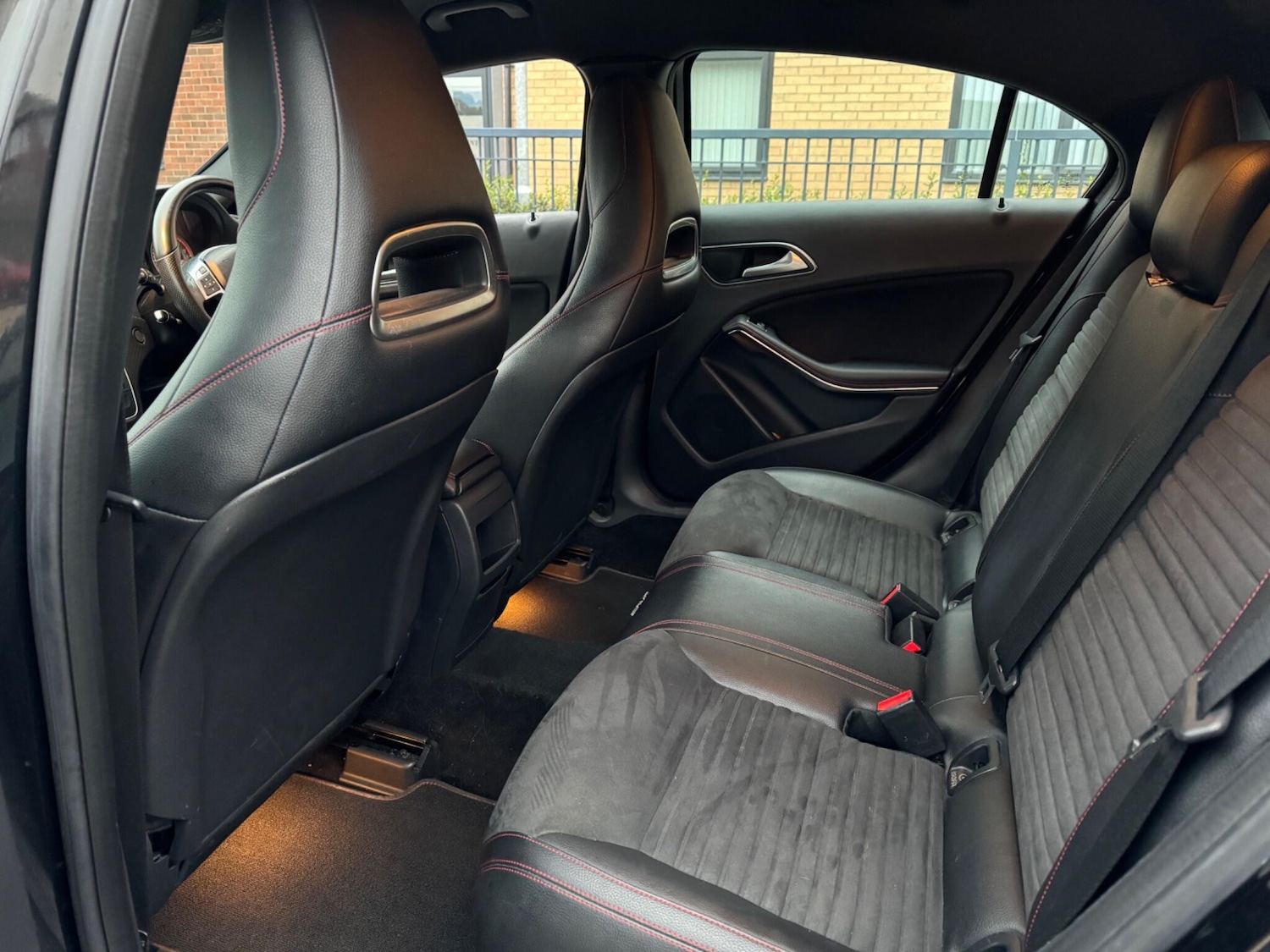 Used Mercedes-Benz A-Class 2015 for sale - 77439789: Photo 9