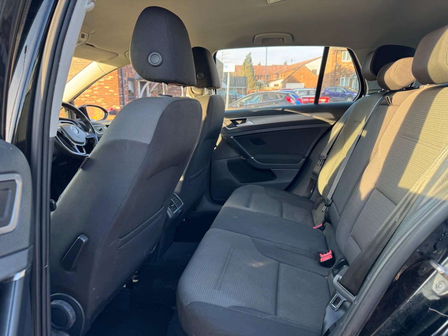 Used Volkswagen Golf 2015 for sale - 78086945: Photo 11