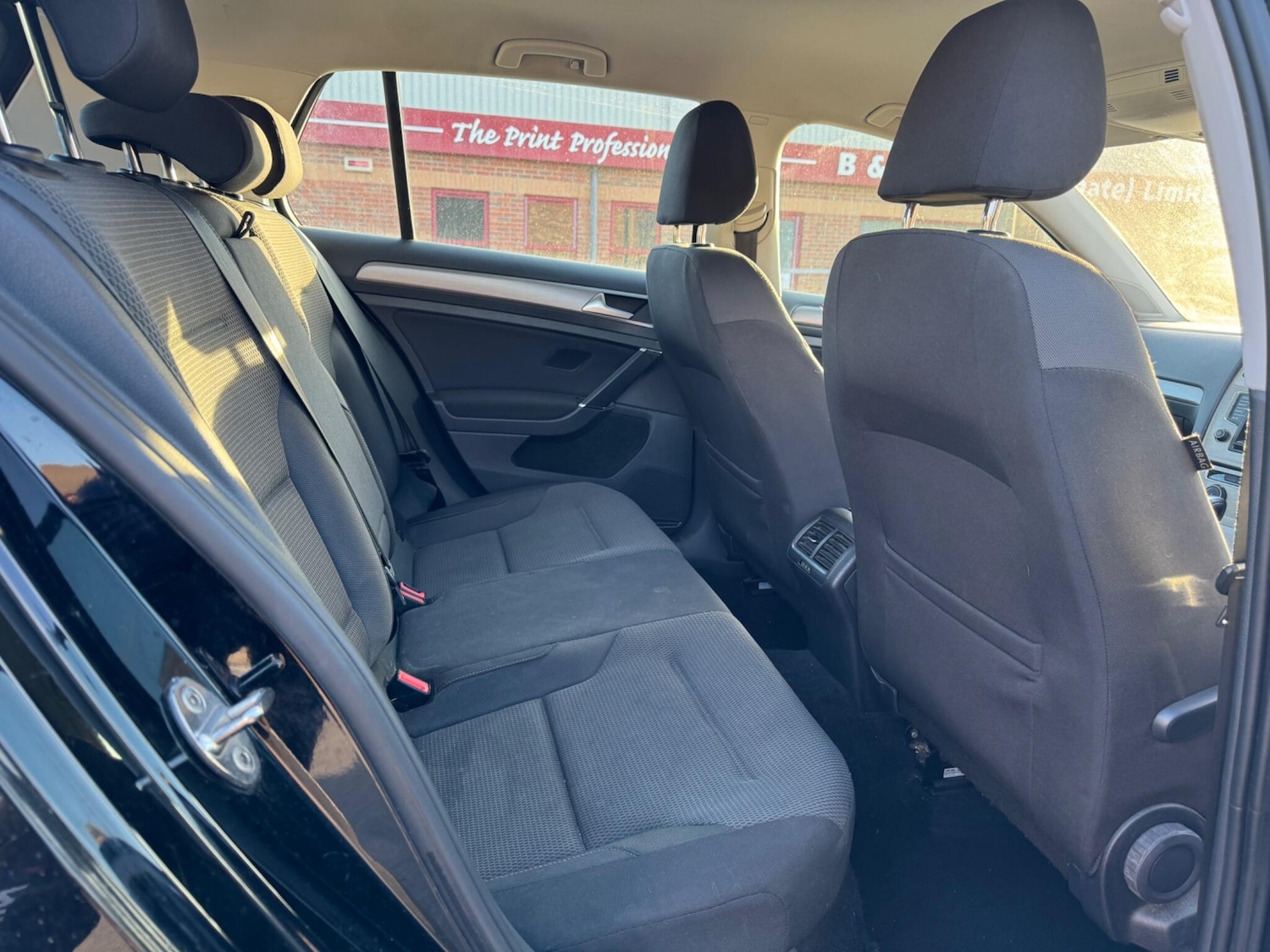 Used Volkswagen Golf 2015 for sale - 78086945: Photo 12