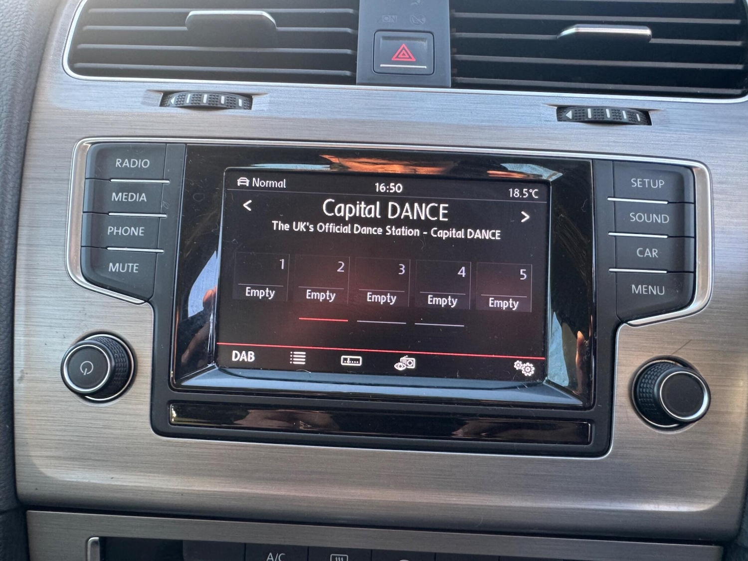 Used Volkswagen Golf 2015 for sale - 78086945: Photo 13