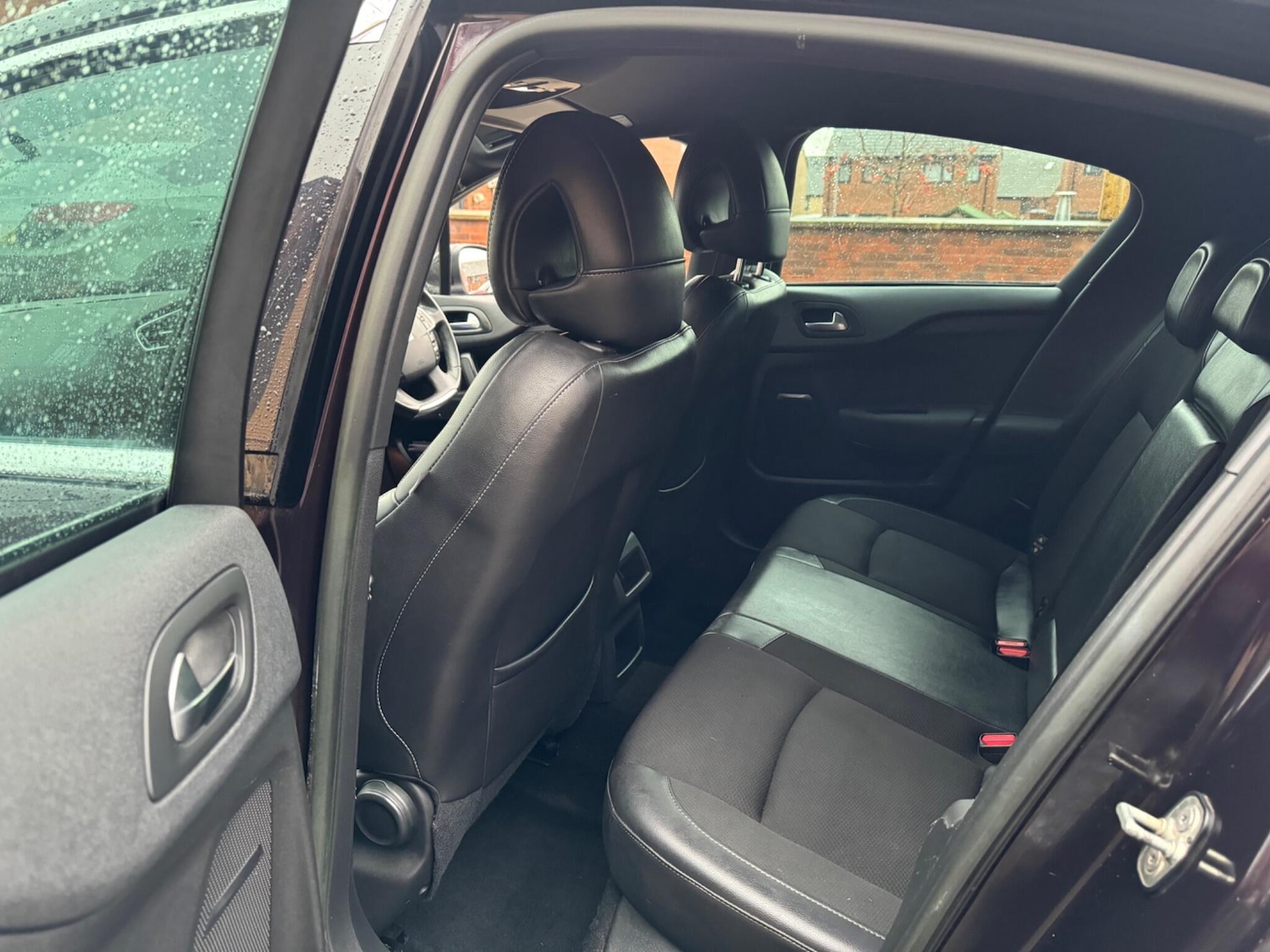 Used Audi A4 2010 for sale - 76886742: Photo 13