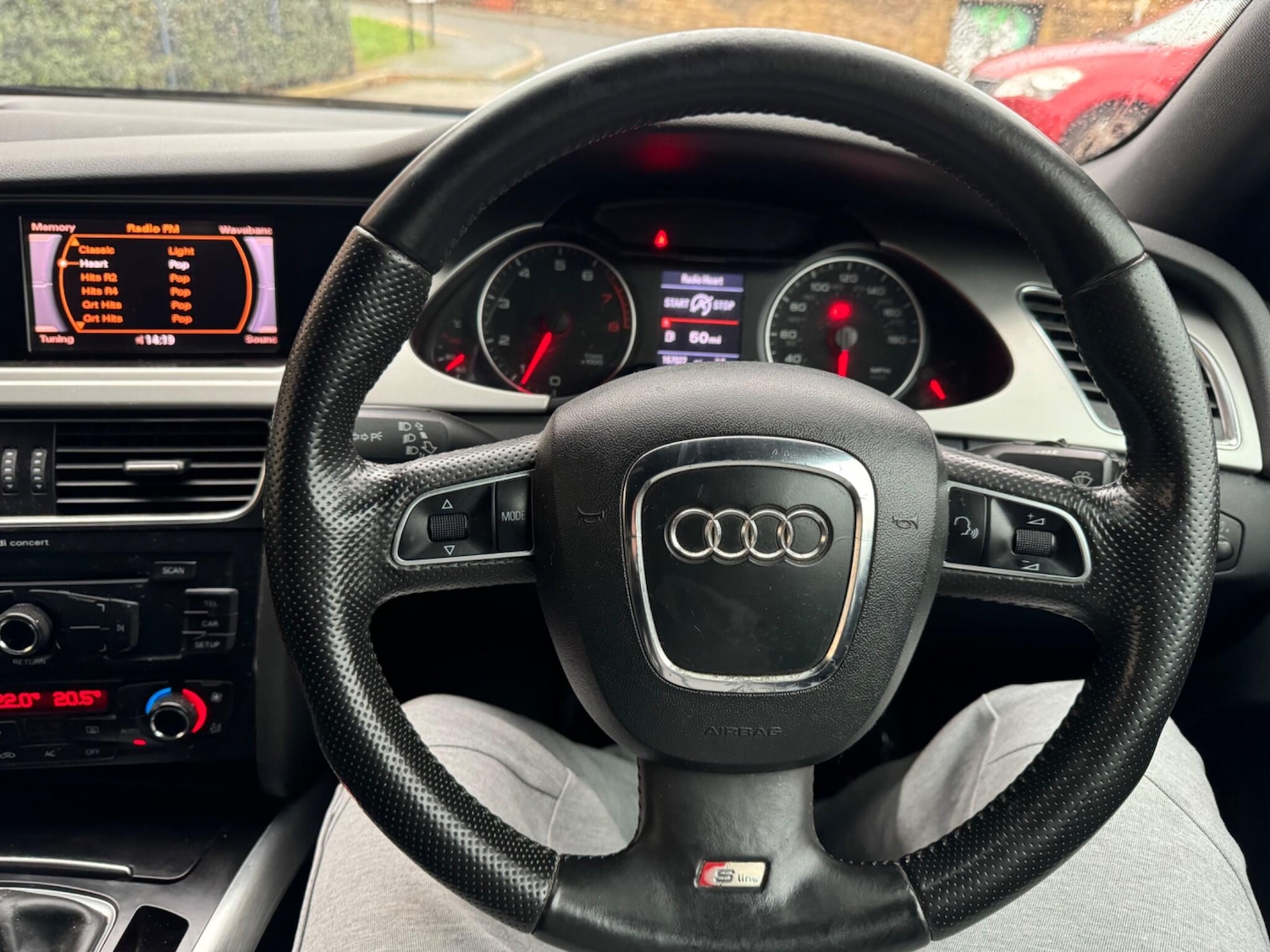 Used Audi A4 2010 for sale - 76886742: Photo 20