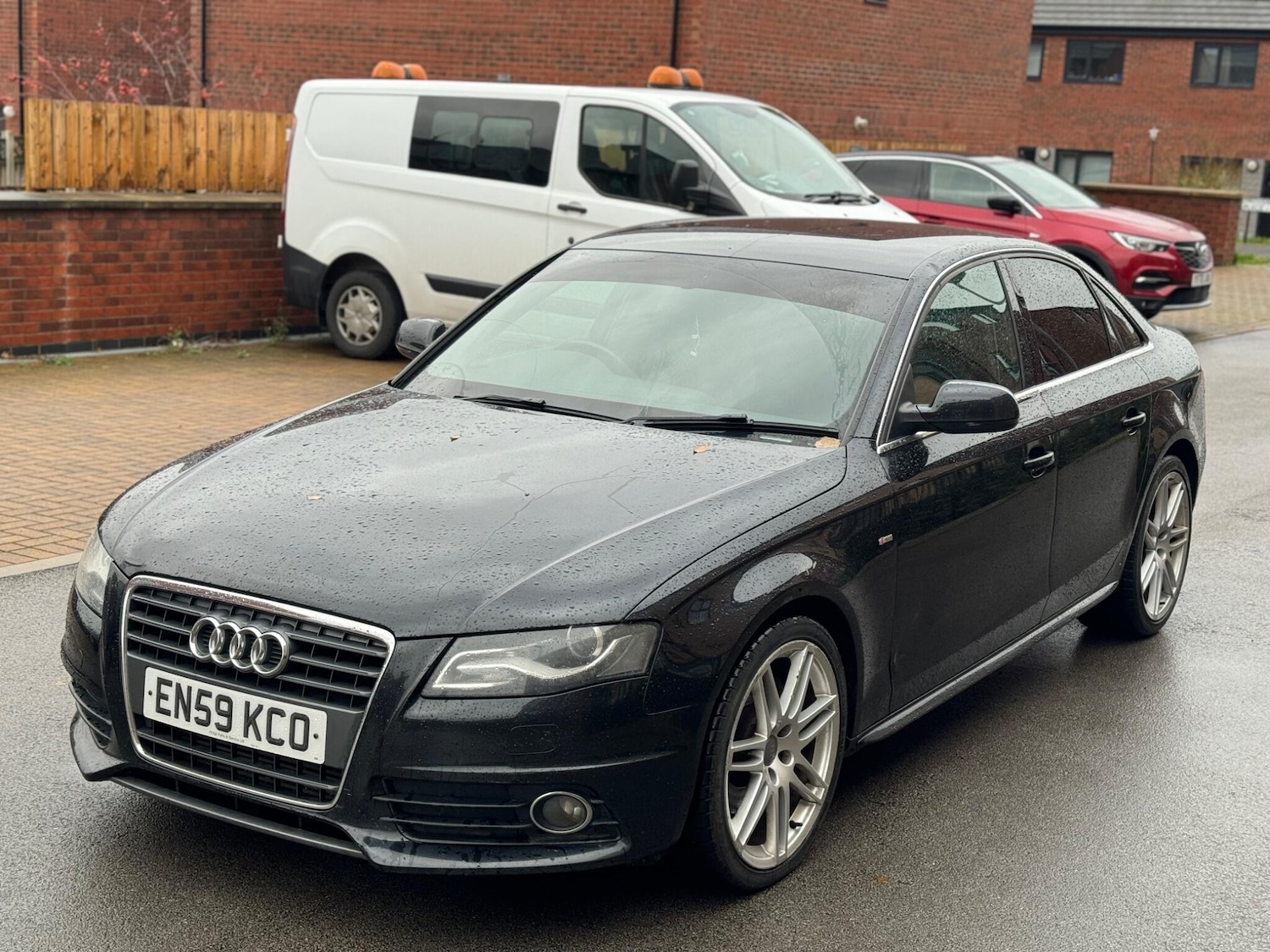 Used Audi A4 2010 for sale - 76886742: Photo 4