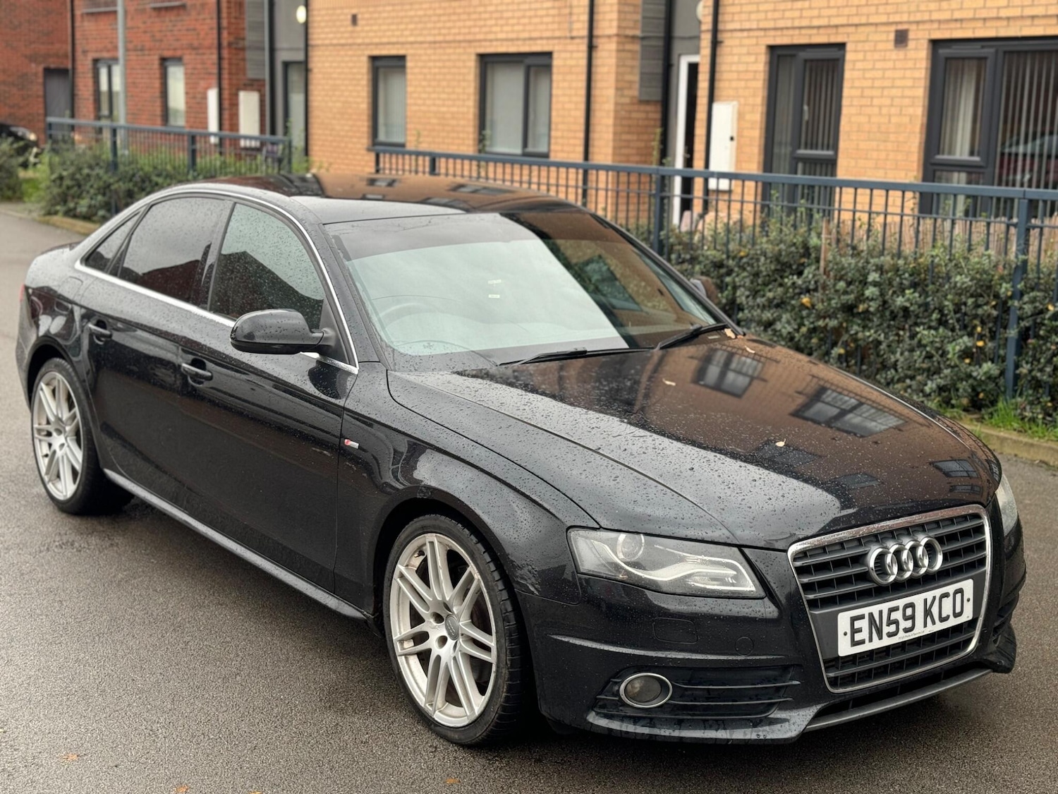 Used Audi A4 2010 for sale - 76886742: Photo 6