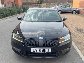 Used Skoda Superb 2018 for sale - 79092869: Photo