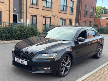 Used Skoda Superb 2018 for sale - 79092869: Photo