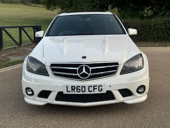 Used Mercedes-Benz C Class 2010 for sale - 76988989: Photo