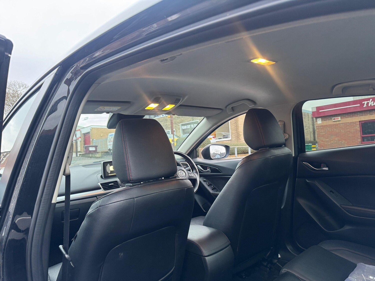 Used Mazda Mazda3 2016 for sale - 77496611: Photo 15