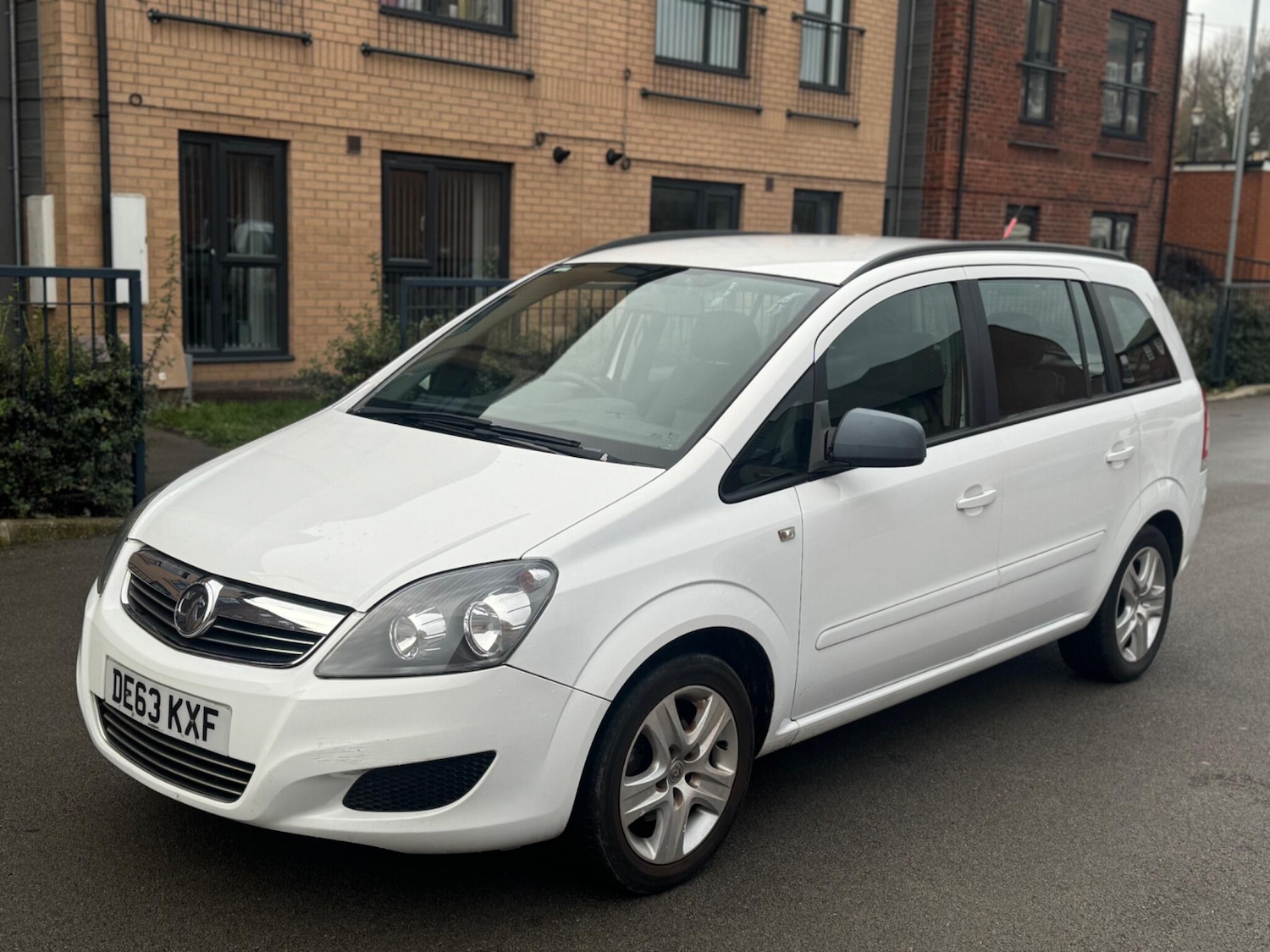 Used Vauxhall Zafira 2013 for sale - 77163323: Photo 3