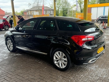 Used Citroen DS5 2013 for sale - 76137518: Photo