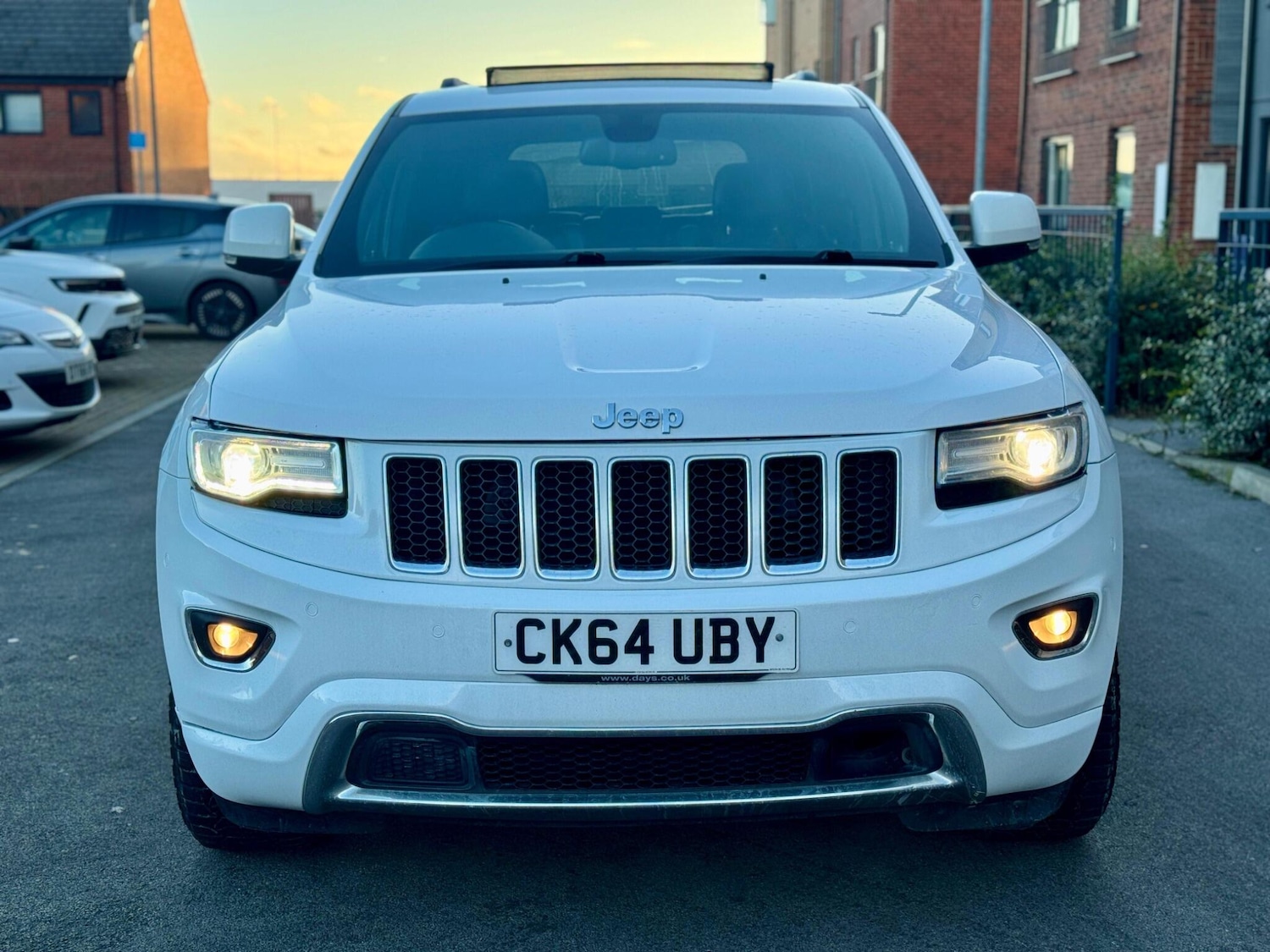 Used Jeep Grand Cherokee for sale - 77769329: Photo 2