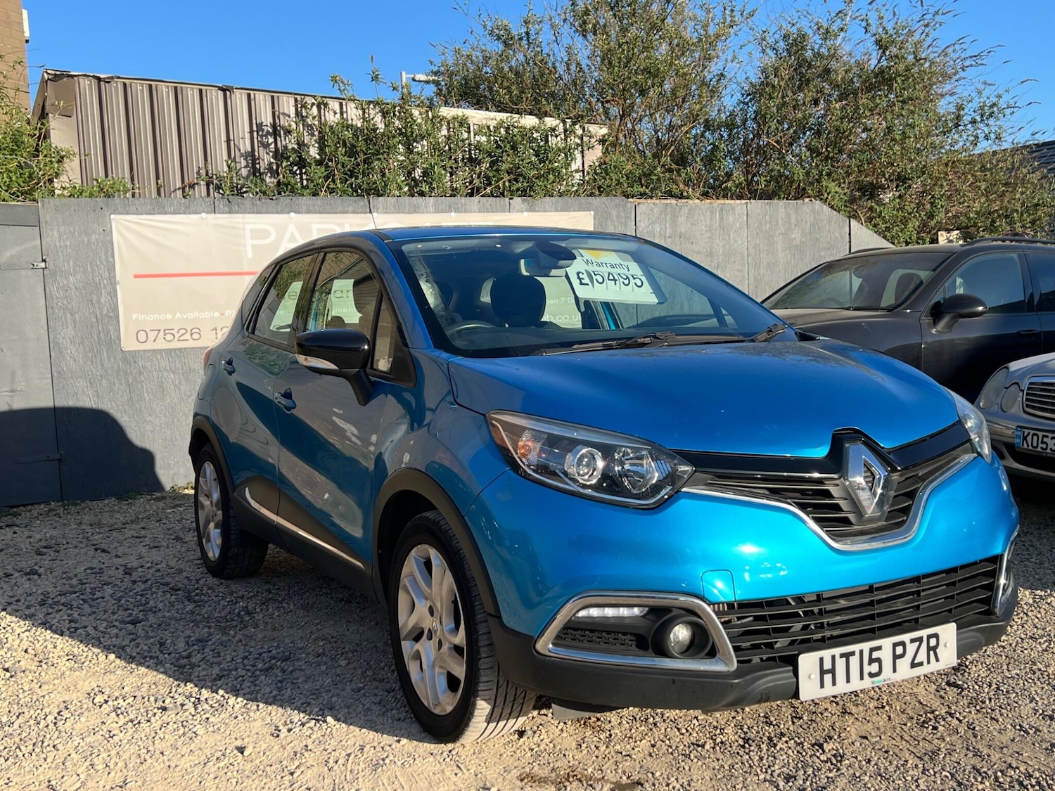 Used Renault Captur 2015 for sale - 76742980: Photo 1
