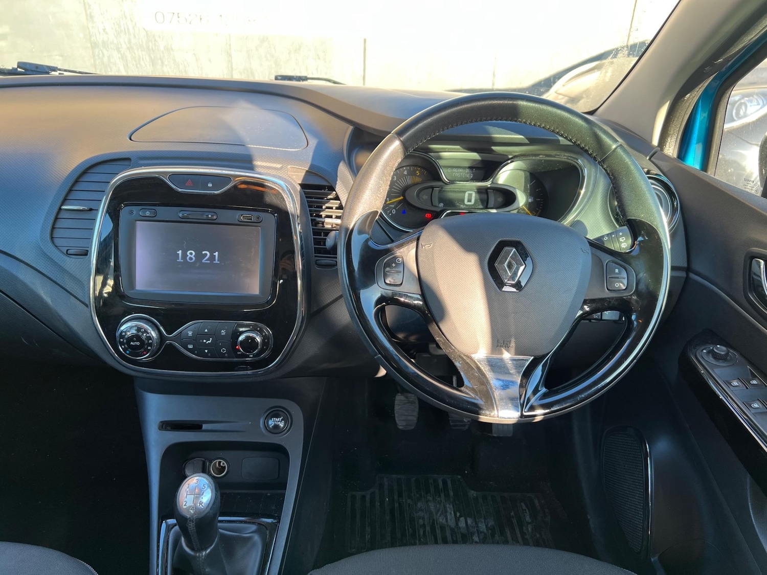 Used Renault Captur 2015 for sale - 76742980: Photo 10