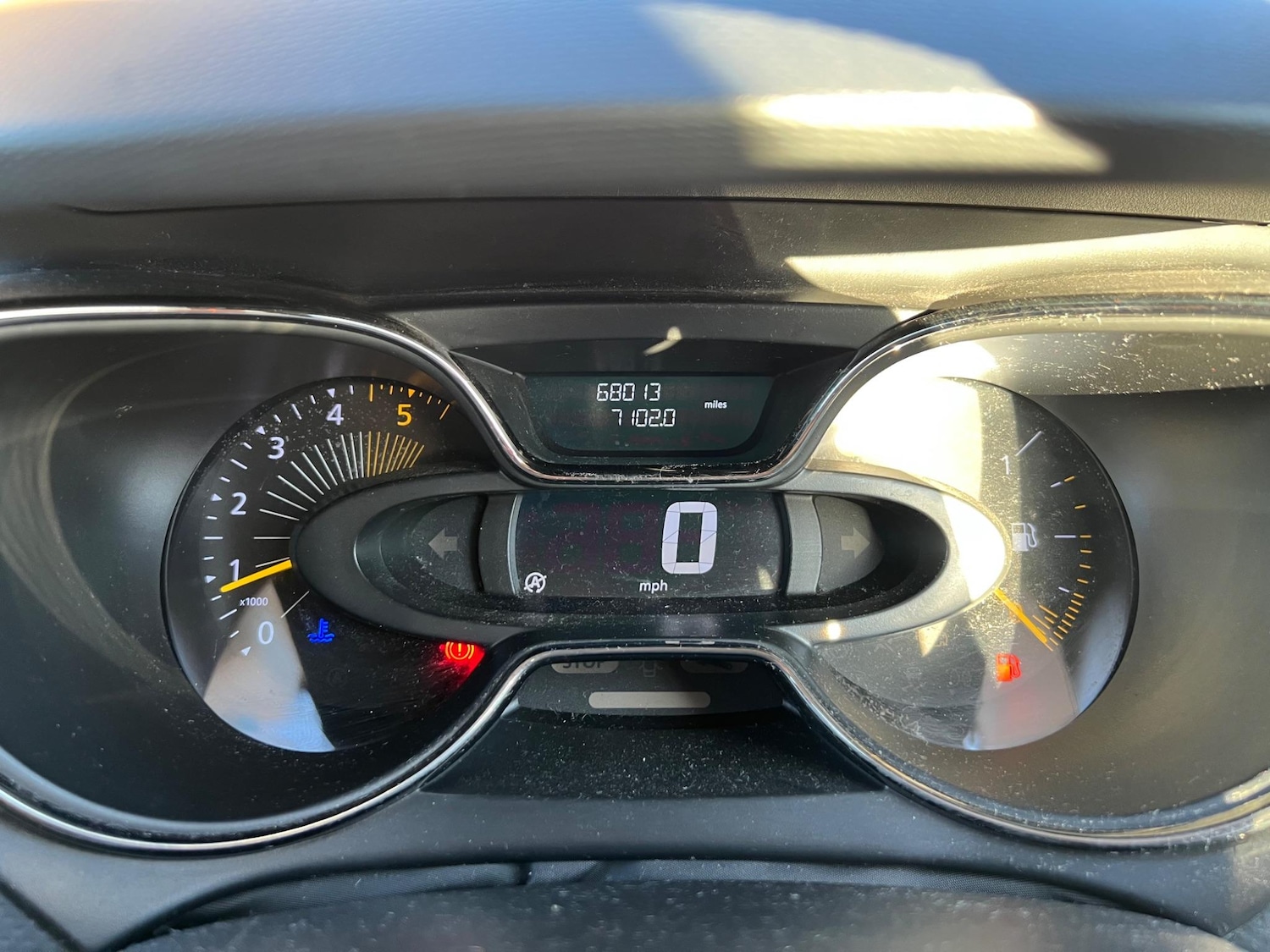 Used Renault Captur 2015 for sale - 76742980: Photo 20