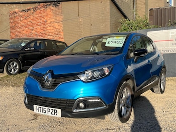 Used Renault Captur 2015 for sale - 76742980: Photo