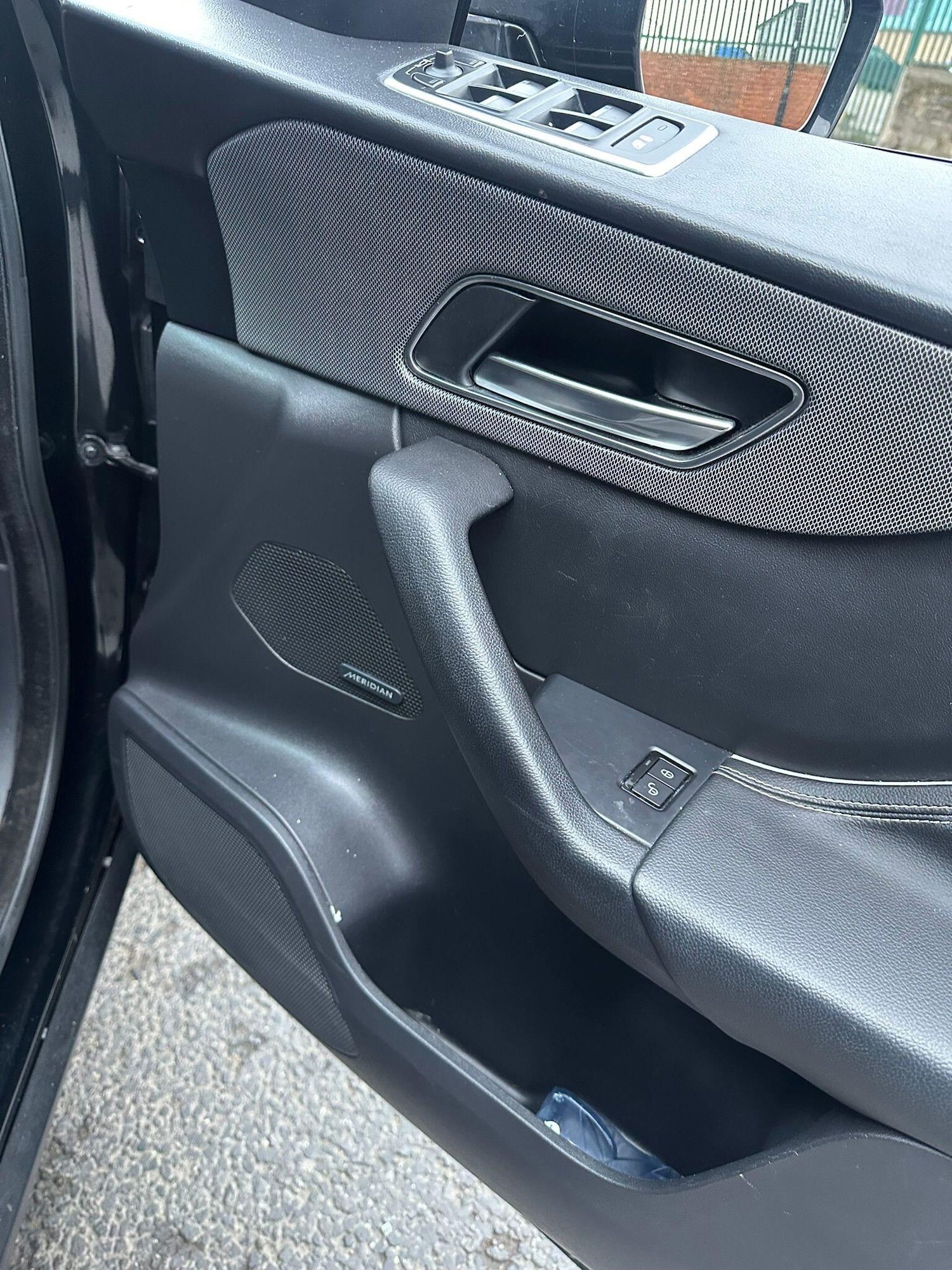 Used Jaguar F-Pace 2017 for sale - 77839899: Photo 11