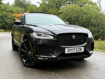 Used Jaguar F-Pace 2017 for sale - 77839899: Photo
