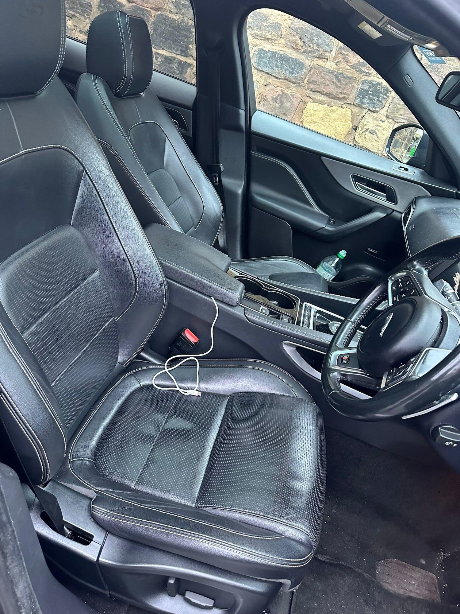 Used Jaguar F-Pace 2017 for sale - 77839899: Photo 8