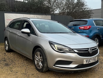 Used Vauxhall Astra 2017 for sale - 79412331: Photo
