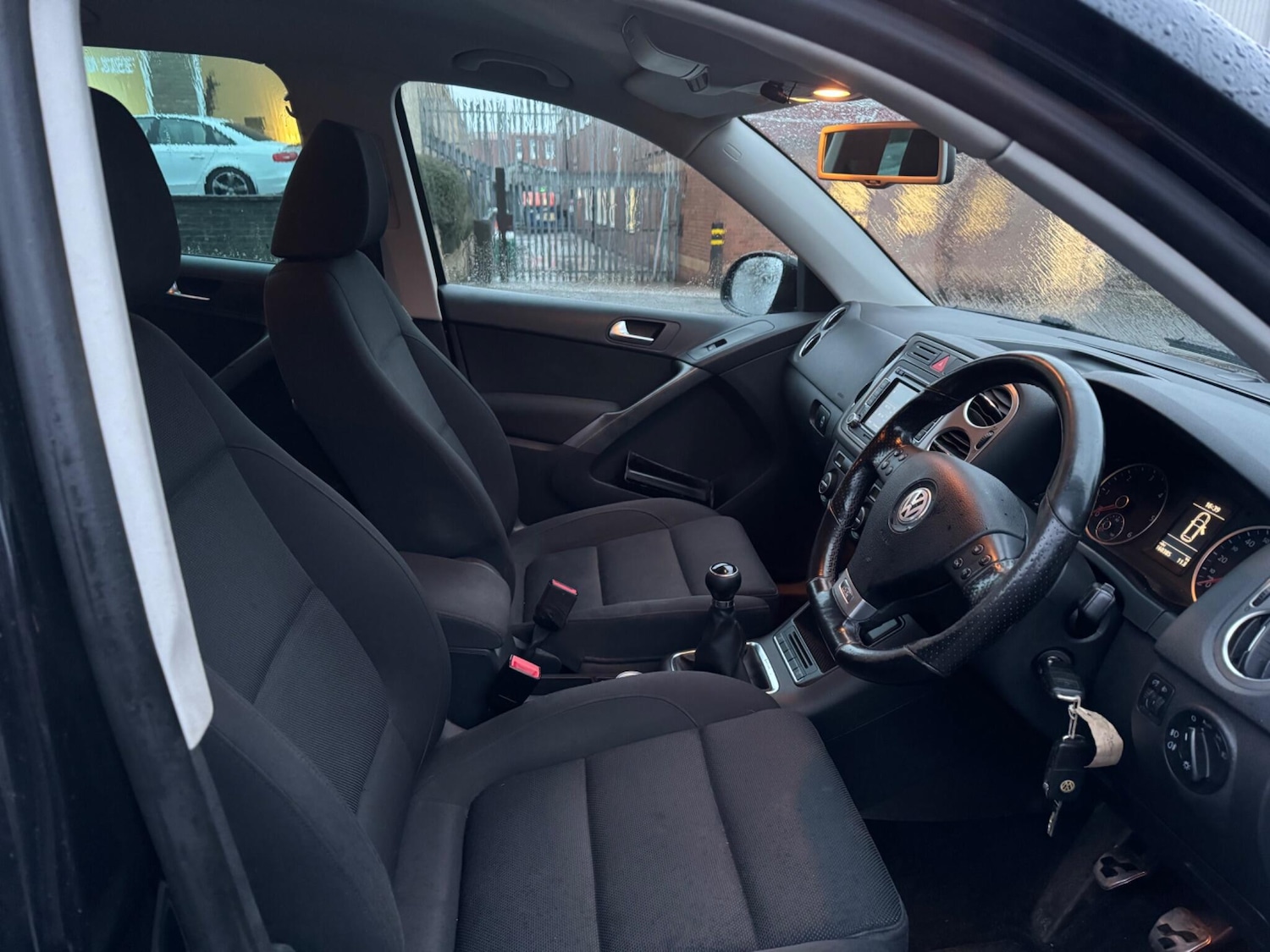 Used Volkswagen Tiguan 2009 for sale - 77468385: Photo 9