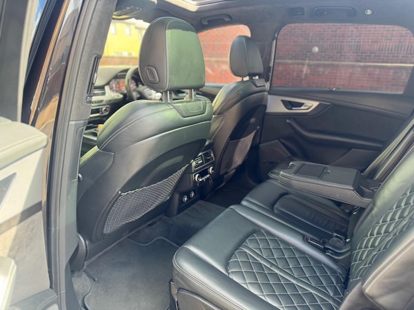 Used Audi SQ7 2018 for sale - 76337575: Photo 16