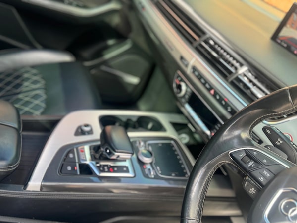 Used Audi SQ7 2018 for sale - 76337575: Photo 19