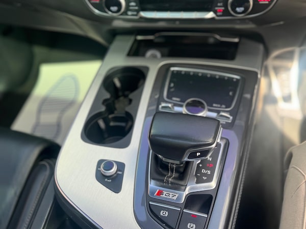 Used Audi SQ7 2018 for sale - 76337575: Photo 28