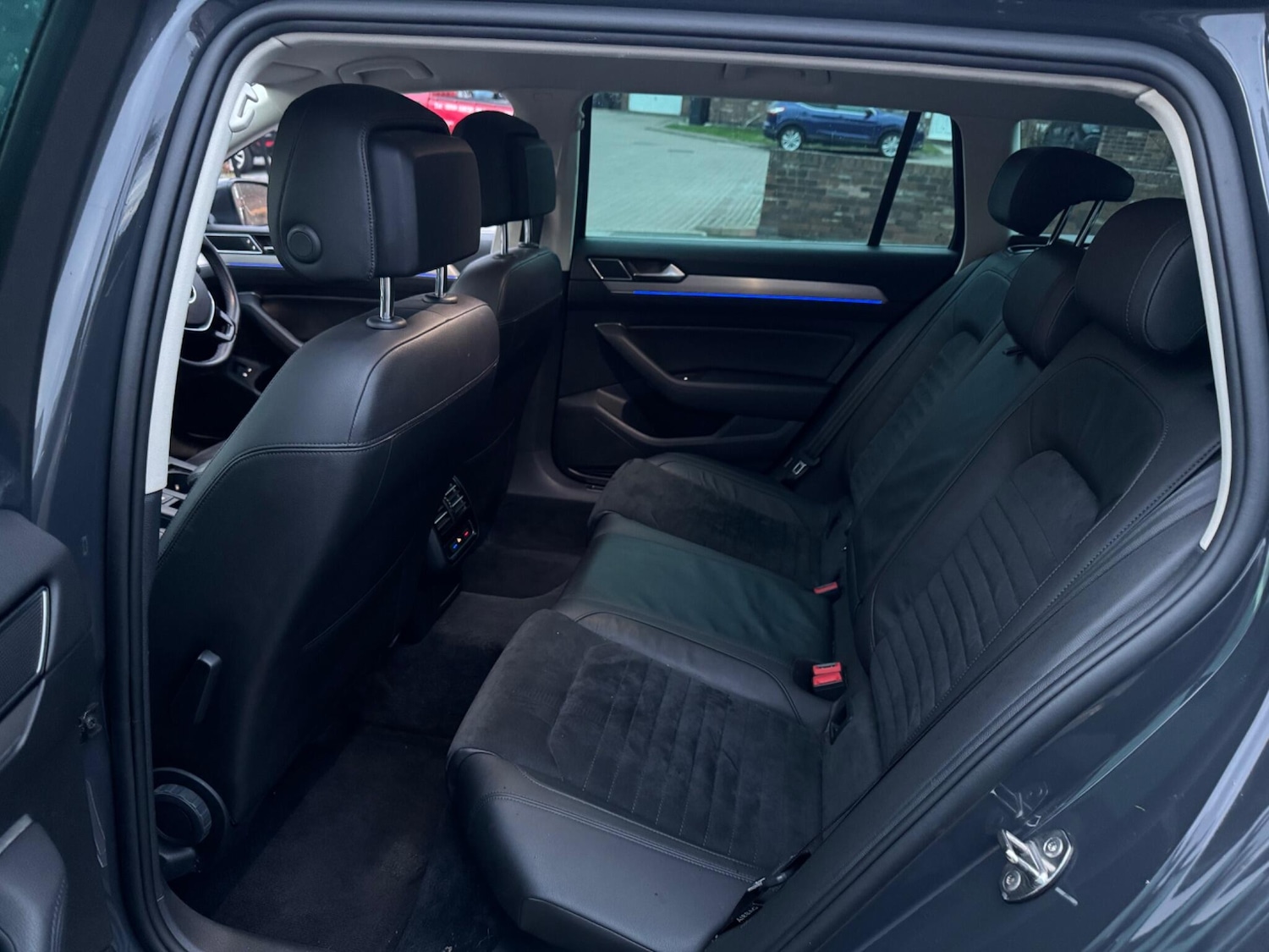 Used Volkswagen Passat 2017 for sale - 76994183: Photo 11