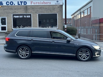 Used Volkswagen Passat 2017 for sale - 76994183: Photo