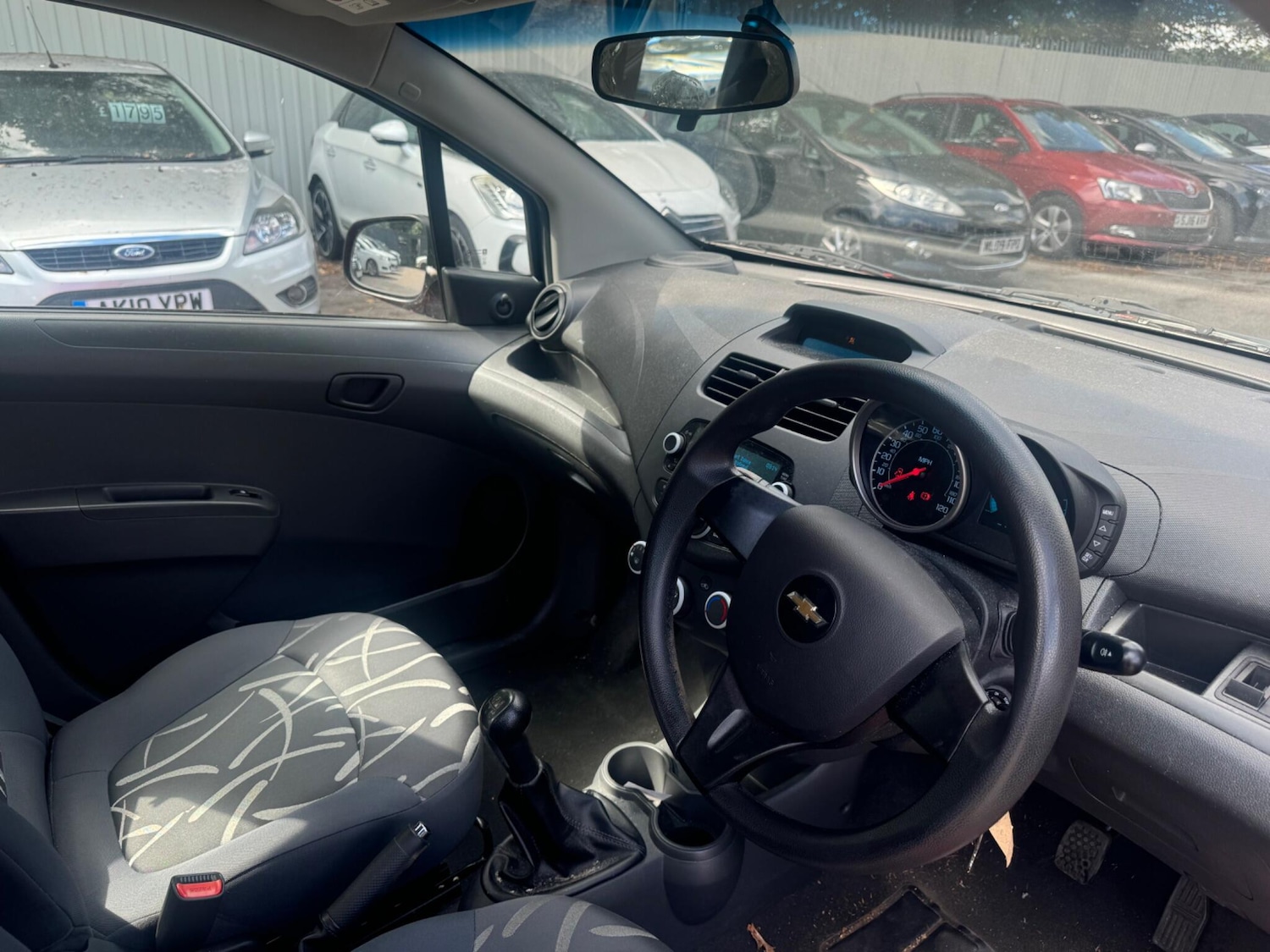 Used Chevrolet Spark 2014 for sale - 76988305: Photo 11