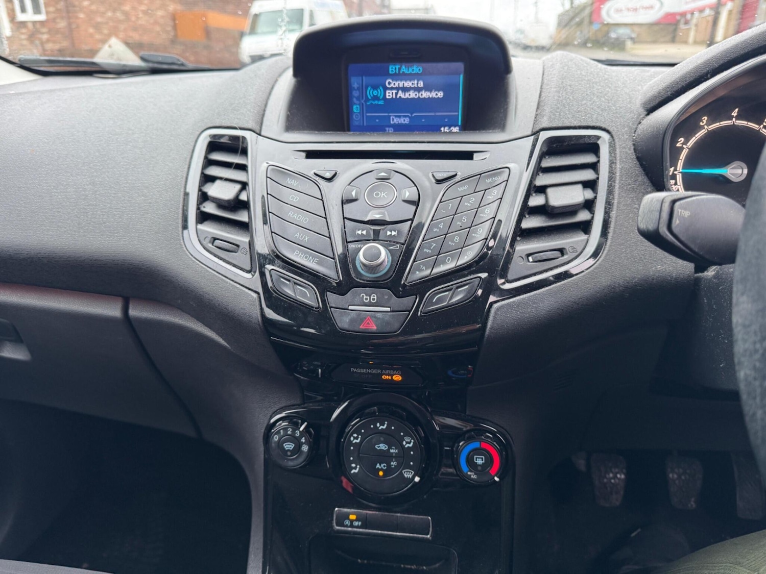 Used Ford Fiesta 2016 for sale - 77484234: Photo 25