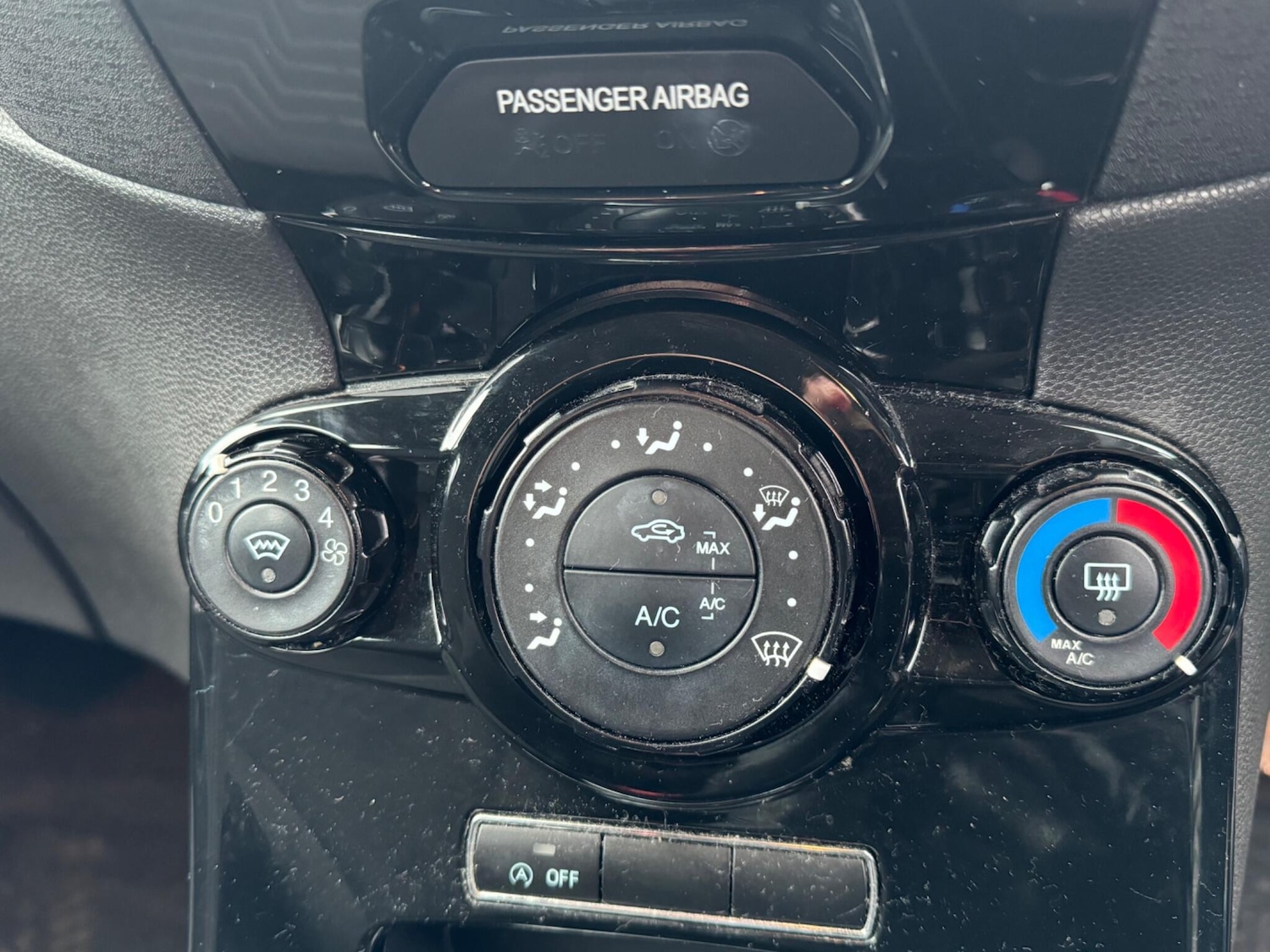 Used Ford Fiesta 2016 for sale - 77484234: Photo 31