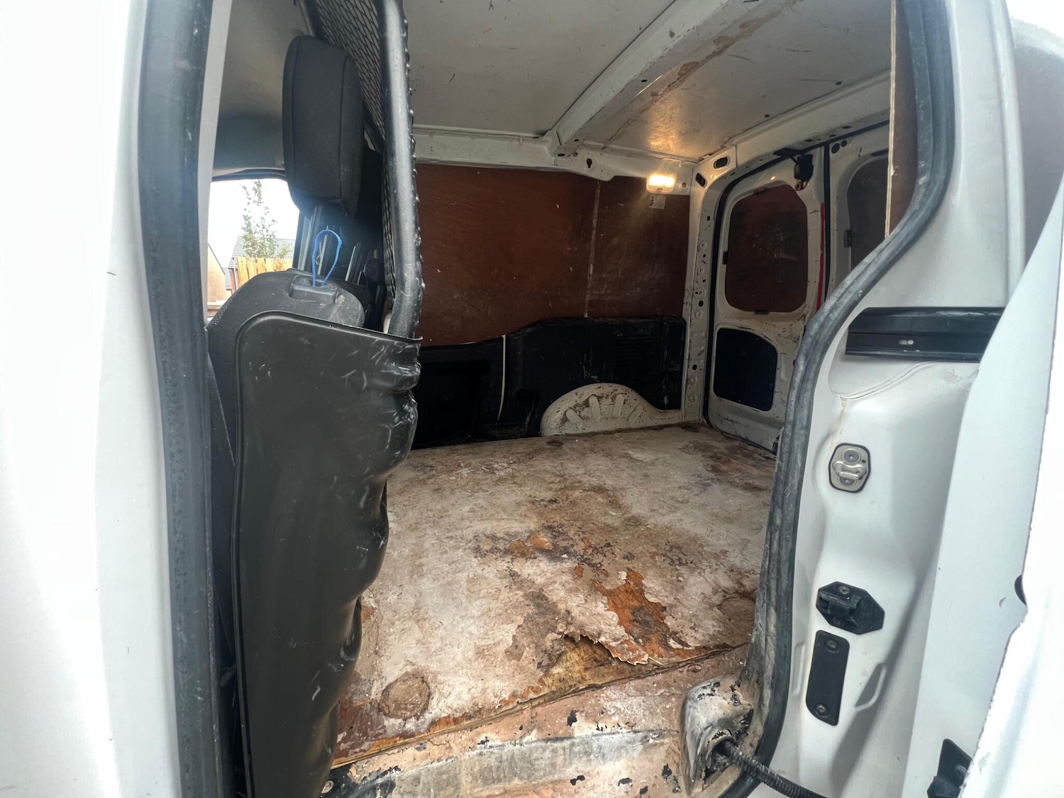 Used Citroen Berlingo 2017 for sale - 76152948: Photo 11