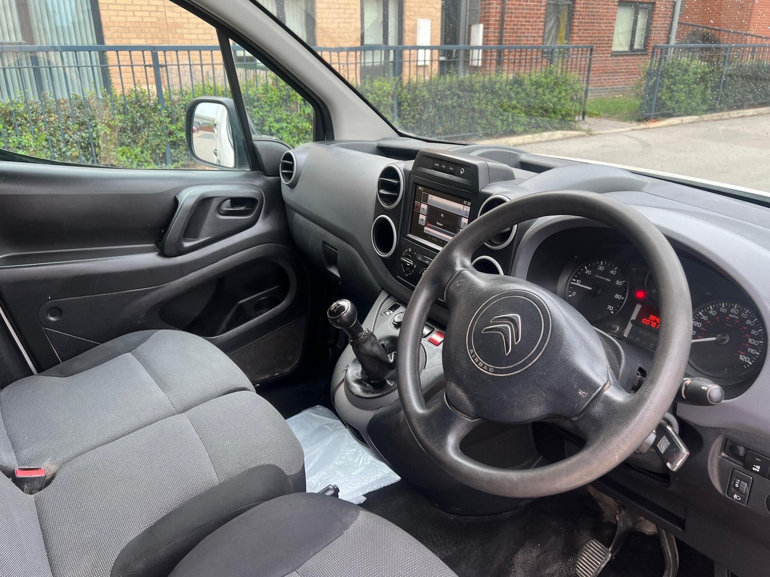 Used Citroen Berlingo 2017 for sale - 76152948: Photo 14