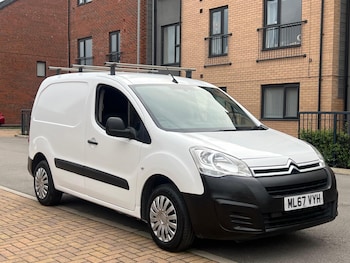 Used Citroen Berlingo 2017 for sale - 76152948: Photo
