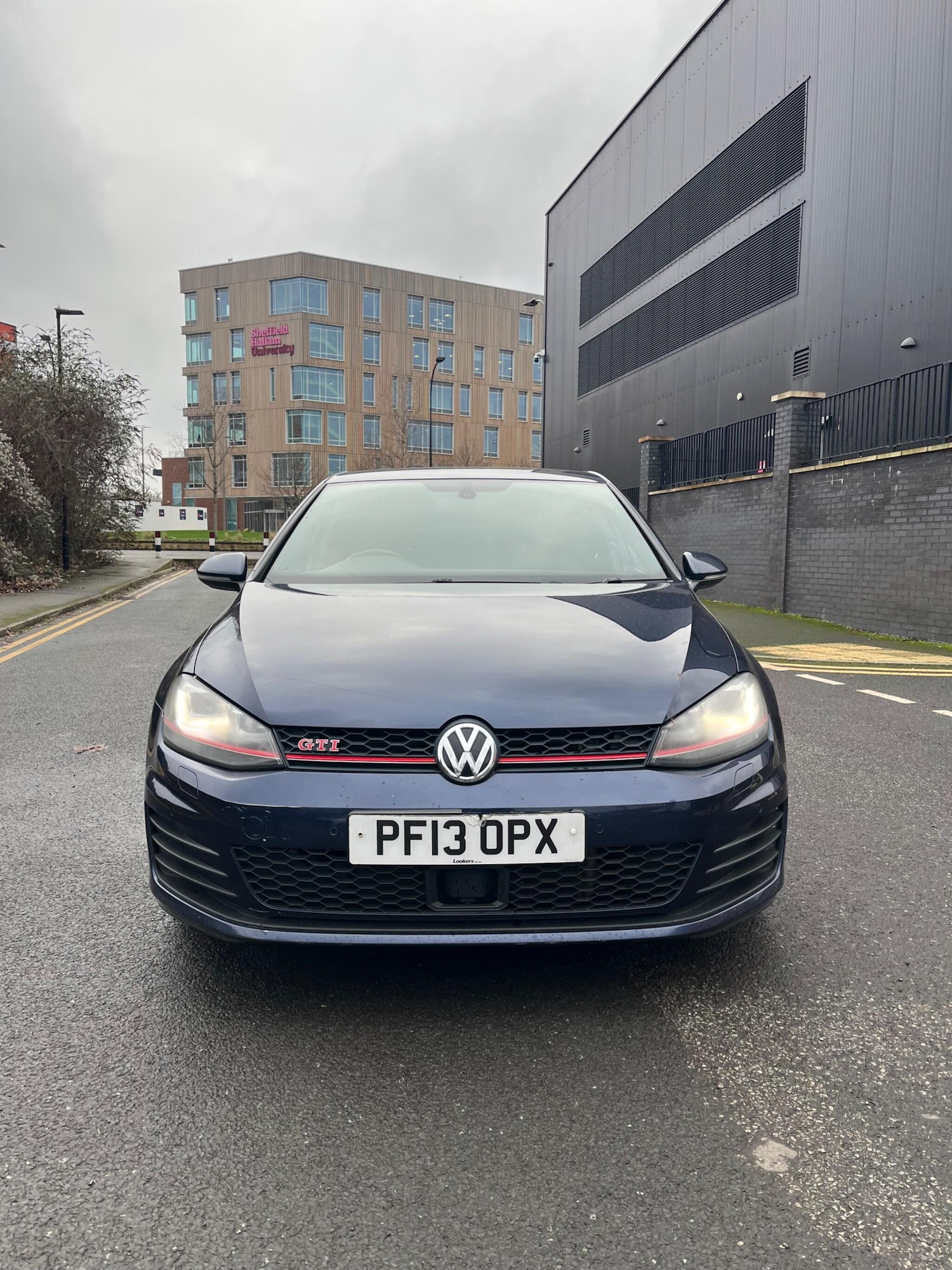 Used Volkswagen Golf 2013 for sale - 77768830: Photo 2